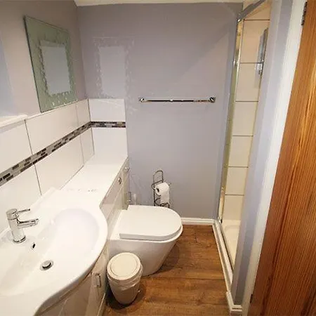 Ferienhaus Mill House Cottage, On A Fishing Park Near With Hot Tub *